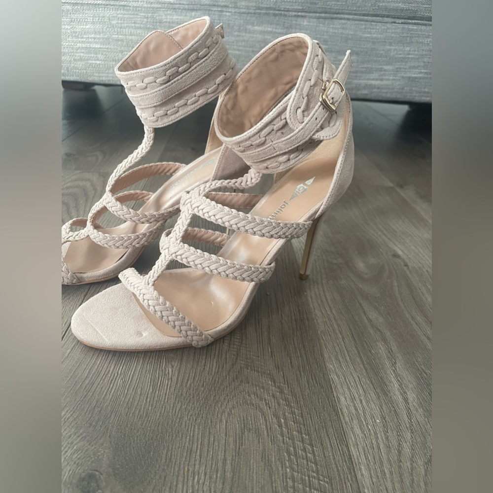 Straps, nude, never worn heels. Size 9
